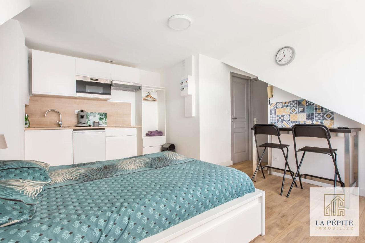Residence Pasteur Valenciennes Luaran gambar